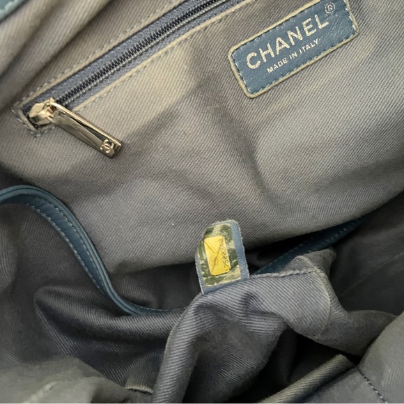 Chanel blue perforated and quilted leather Up  In The Air shoulder tote bag - Picture 11 of 13